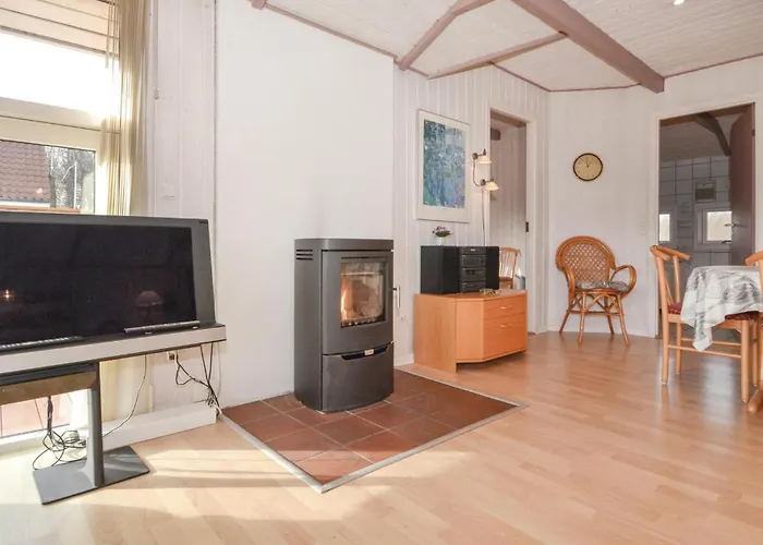 Vakantiehuis Nice In Haderslev With Kitchen