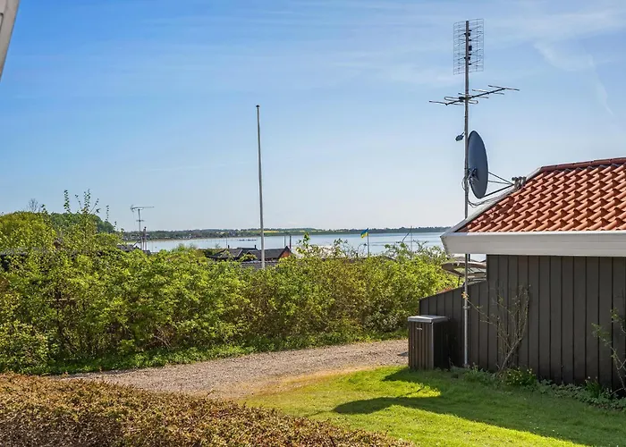 Nice In Haderslev With Kitchen Vakantiehuis *