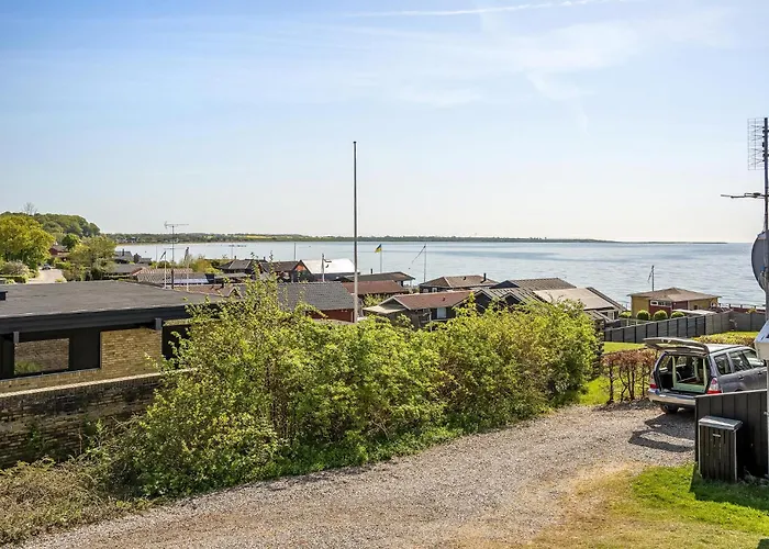 Nice In Haderslev With Kitchen Kelstrup Strand